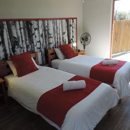 Teri-Lemveli Lodge Бофорт Уест Екстериор снимка