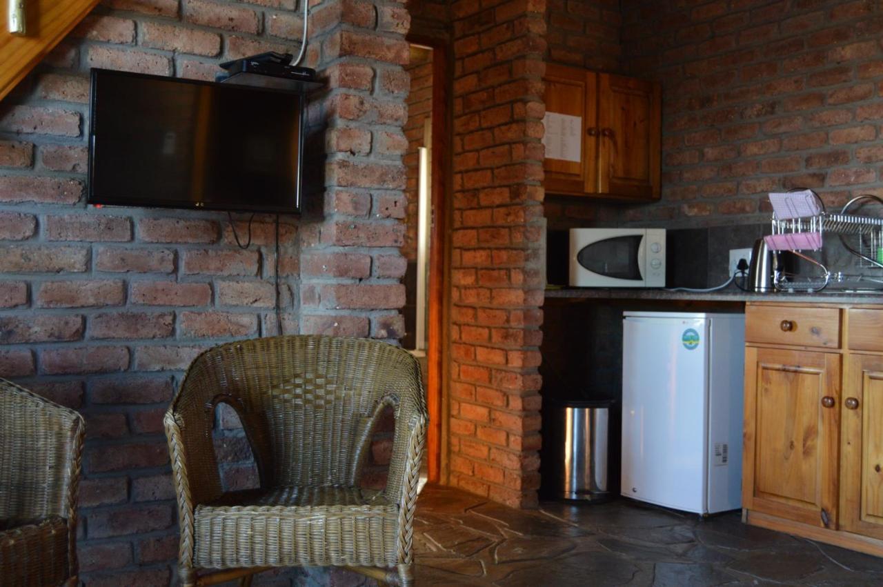 Teri-Lemveli Lodge Бофорт Уест Екстериор снимка
