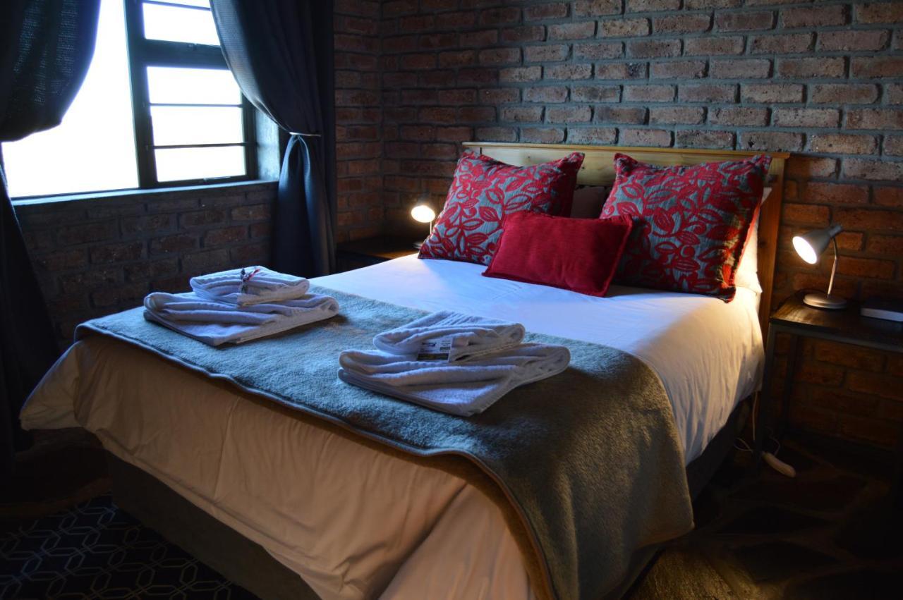 Teri-Lemveli Lodge Бофорт Уест Екстериор снимка